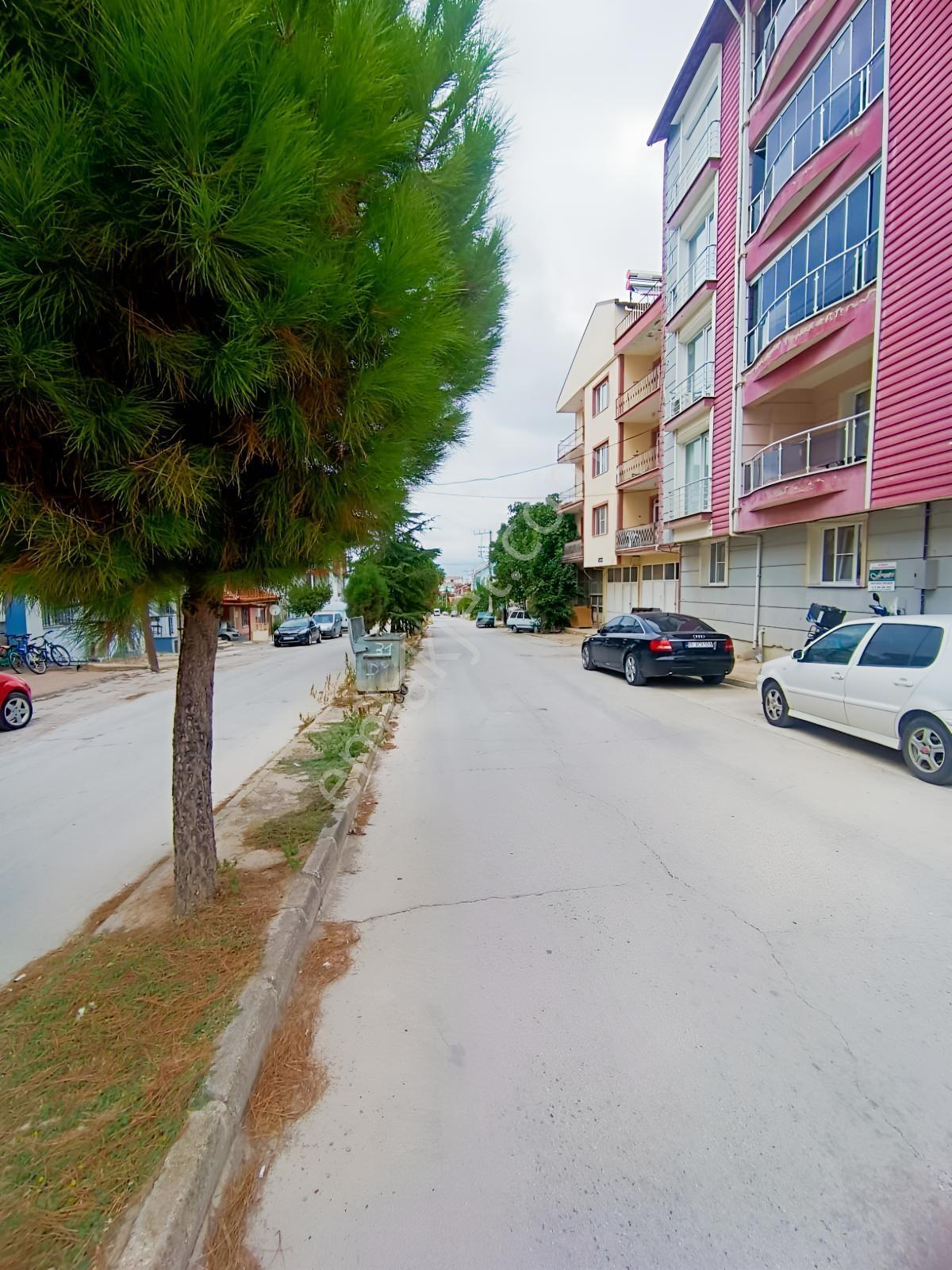 Eşme Üç Eylül Mah. Atatürk Bulvarı Üzeri 160 M² 3+1 Süper Lüks D — fotoğraf 10