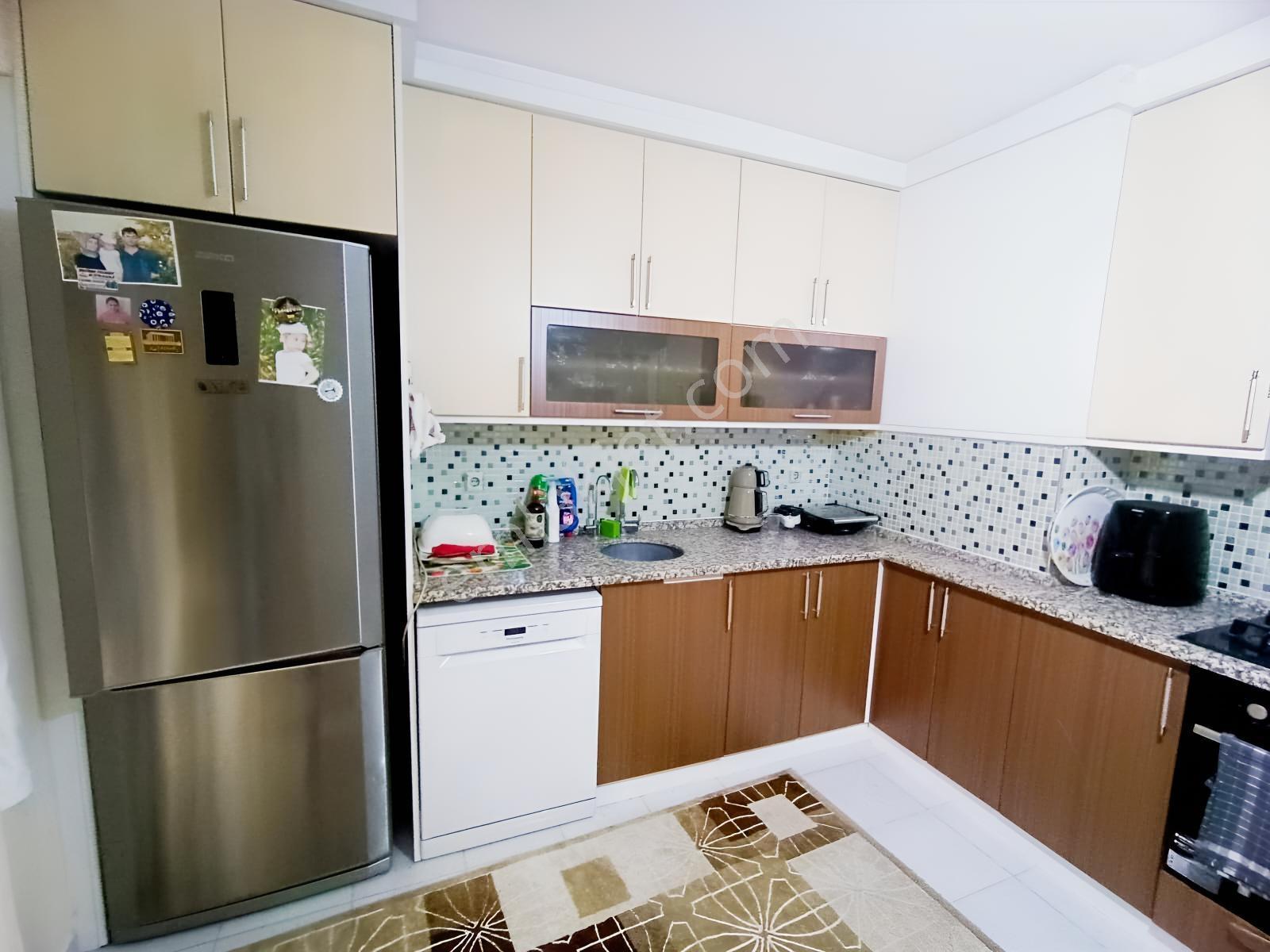 Eşme Üç Eylül Mah. Atatürk Bulvarı Üzeri 160 M² 3+1 Süper Lüks D — fotoğraf 18