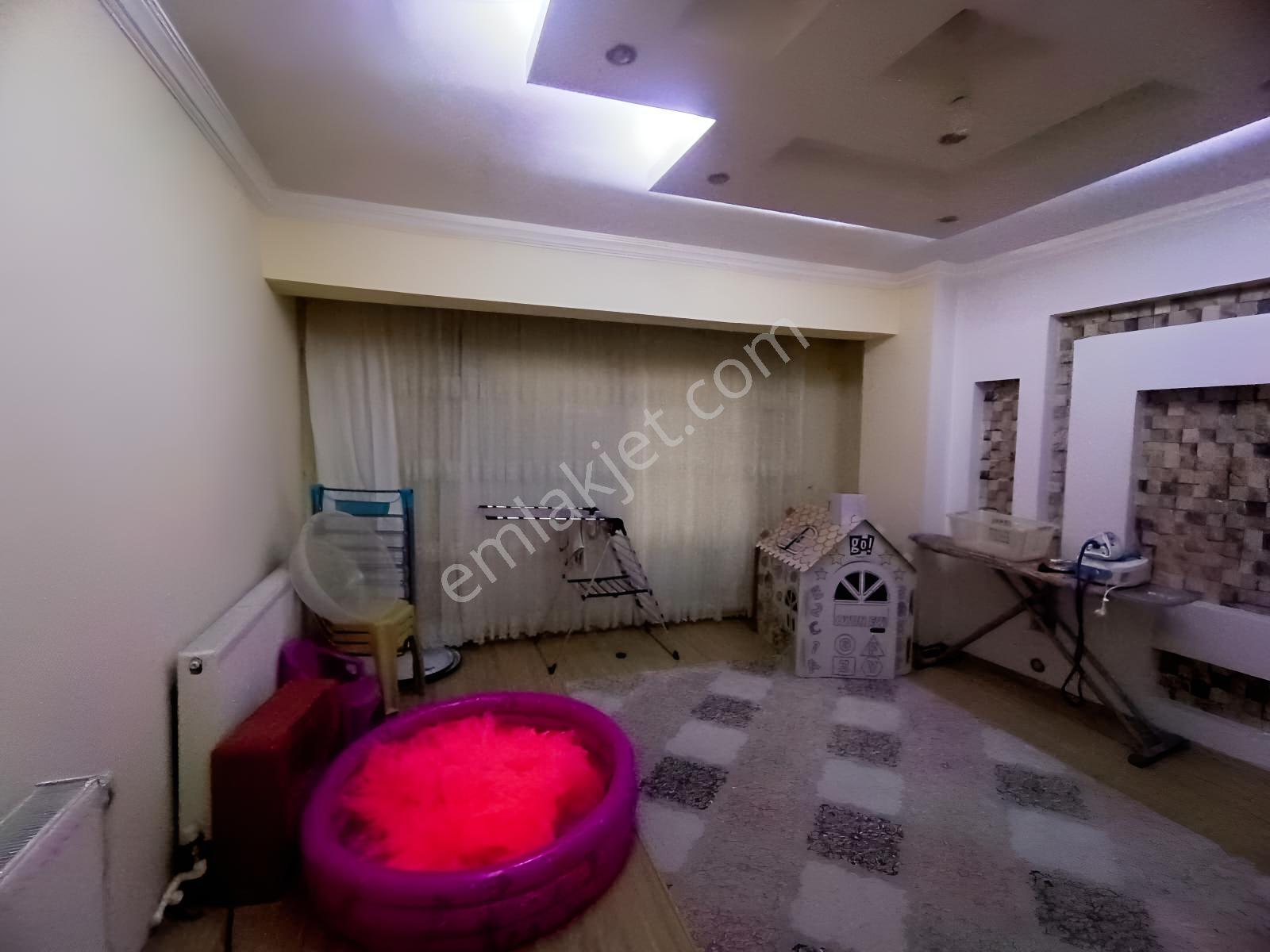 Eşme Üç Eylül Mah. Atatürk Bulvarı Üzeri 160 M² 3+1 Süper Lüks D — fotoğraf 28