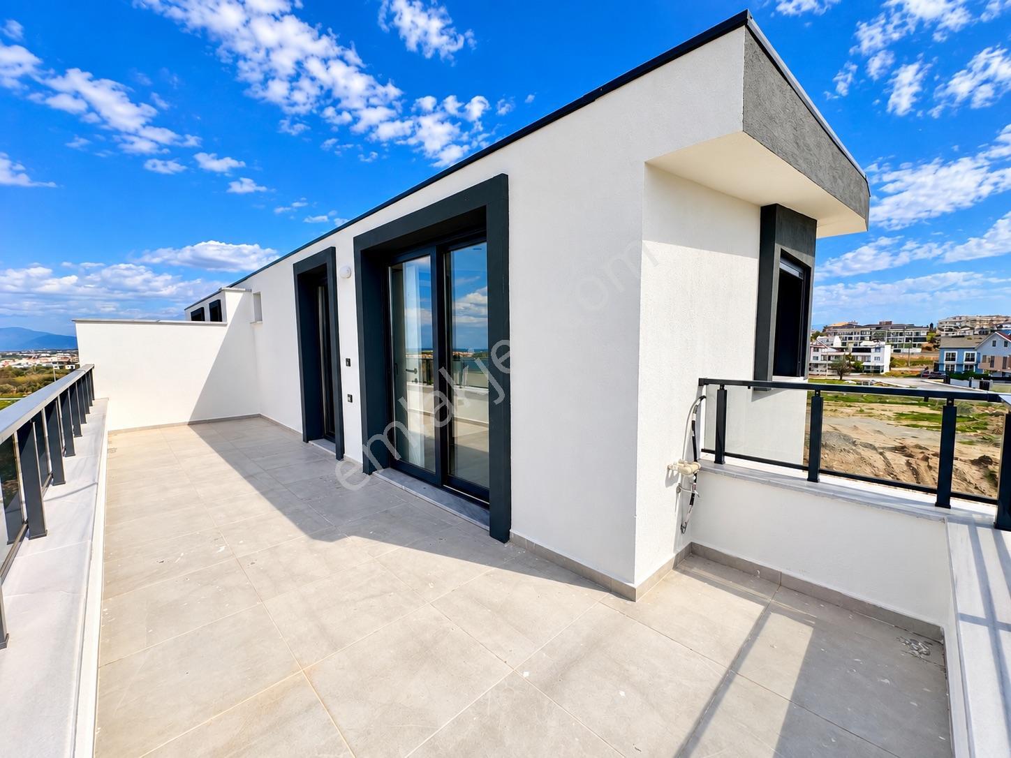 Didim’de Satılık Havuzlu Deniz Manzaralı Sıfır 3+1 Villa — fotoğraf 9