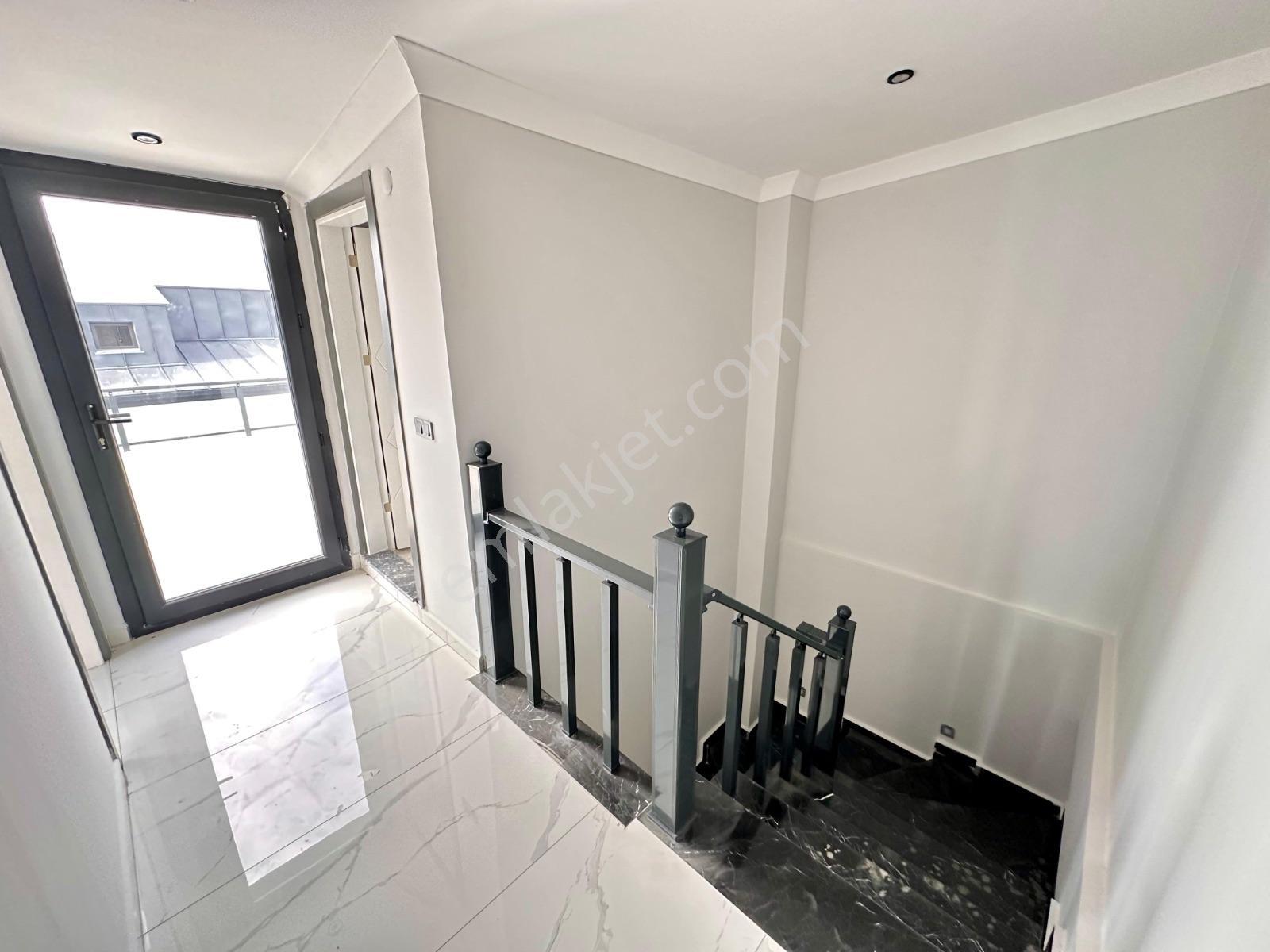 Didim’de Satılık Havuzlu Deniz Manzaralı Sıfır 3+1 Villa — fotoğraf 18