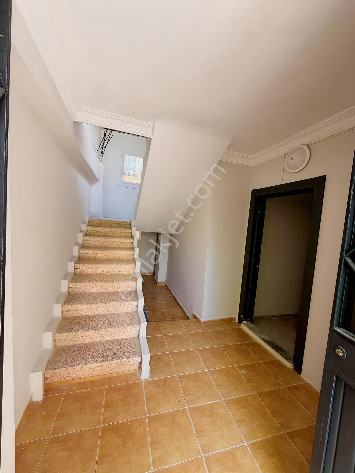 Aziz Emlak Arpaçsakarlarda 204 M² Arsa İçinde 2 Kat Satılk Ev — fotoğraf 10