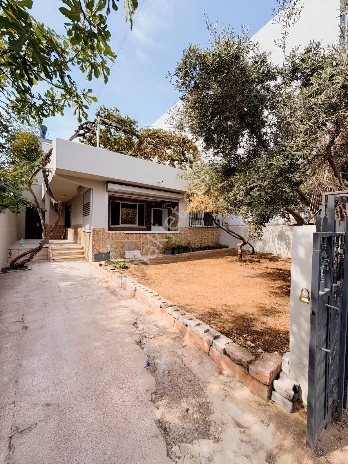 Aziz Emlak Arpaçsakarlarda 204 M² Arsa İçinde 2 Kat Satılk Ev — fotoğraf 21