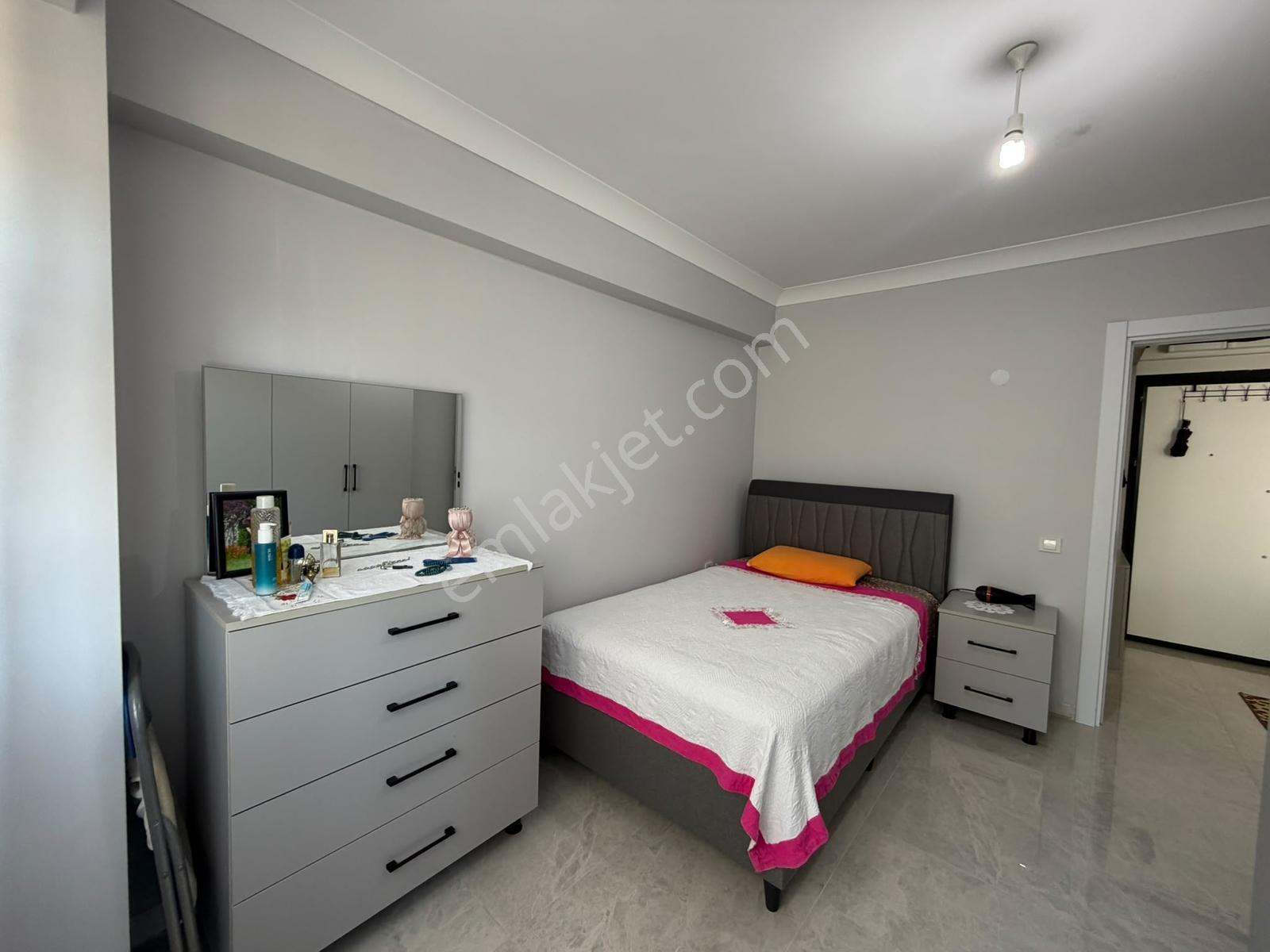 Bandırma Mavi Emlaktan 1+1 Yüksek Giriş Lüks Satılık Daire — fotoğraf 22