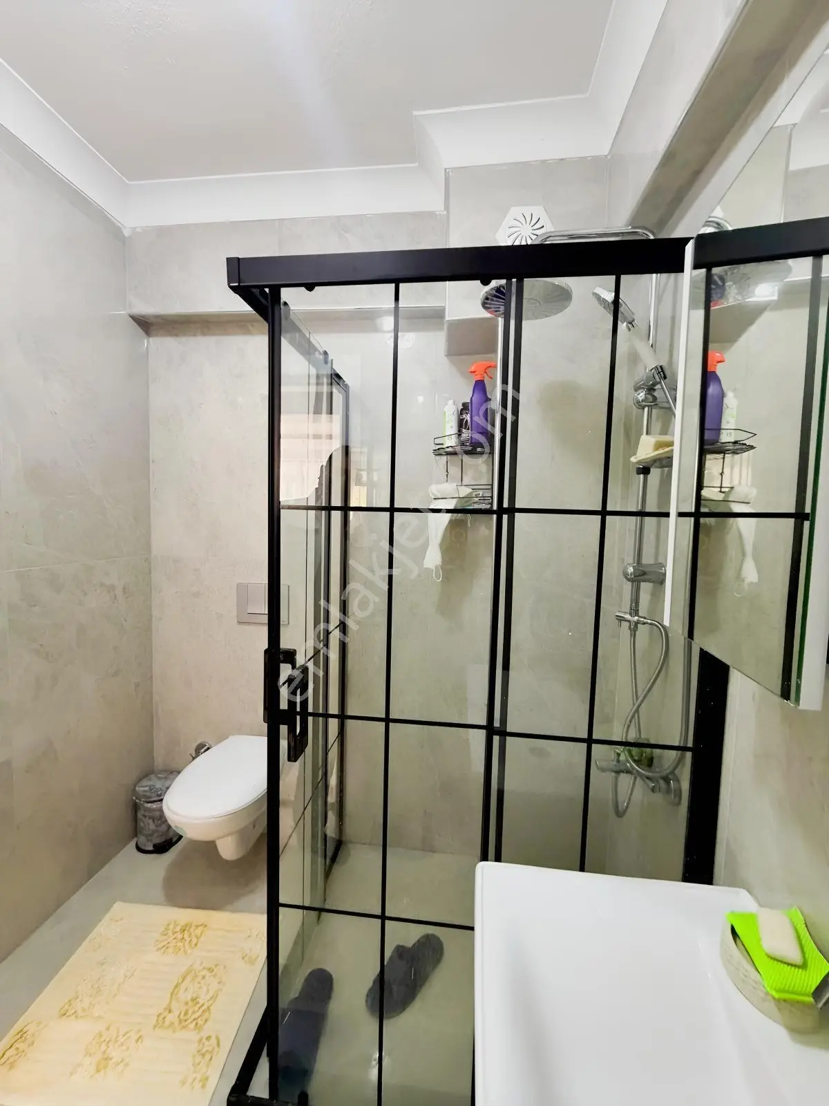 Bandırma Mavi Emlaktan 1+1 Yüksek Giriş Lüks Satılık Daire — fotoğraf 29