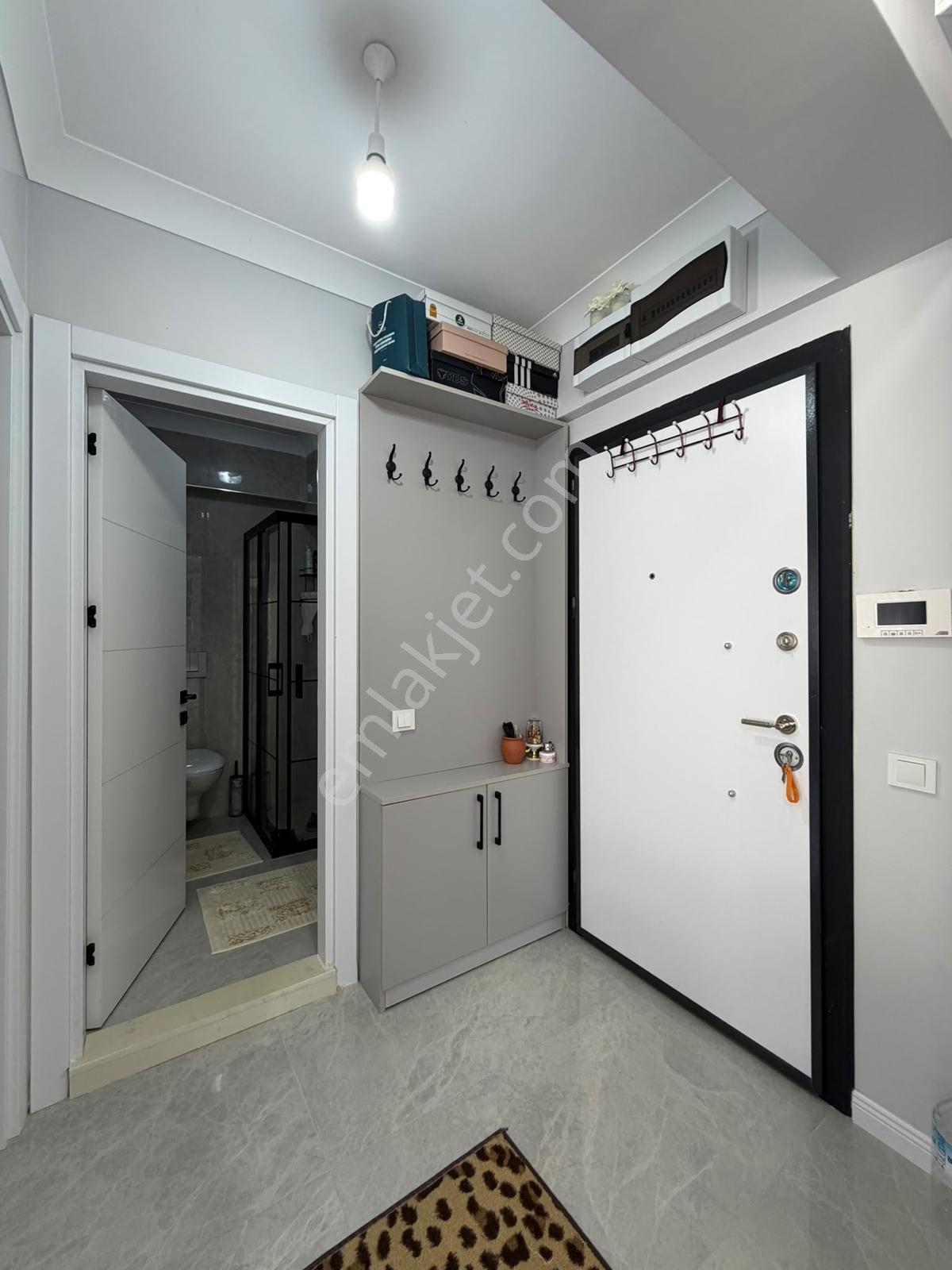 Bandırma Mavi Emlaktan 1+1 Yüksek Giriş Lüks Satılık Daire — fotoğraf 31