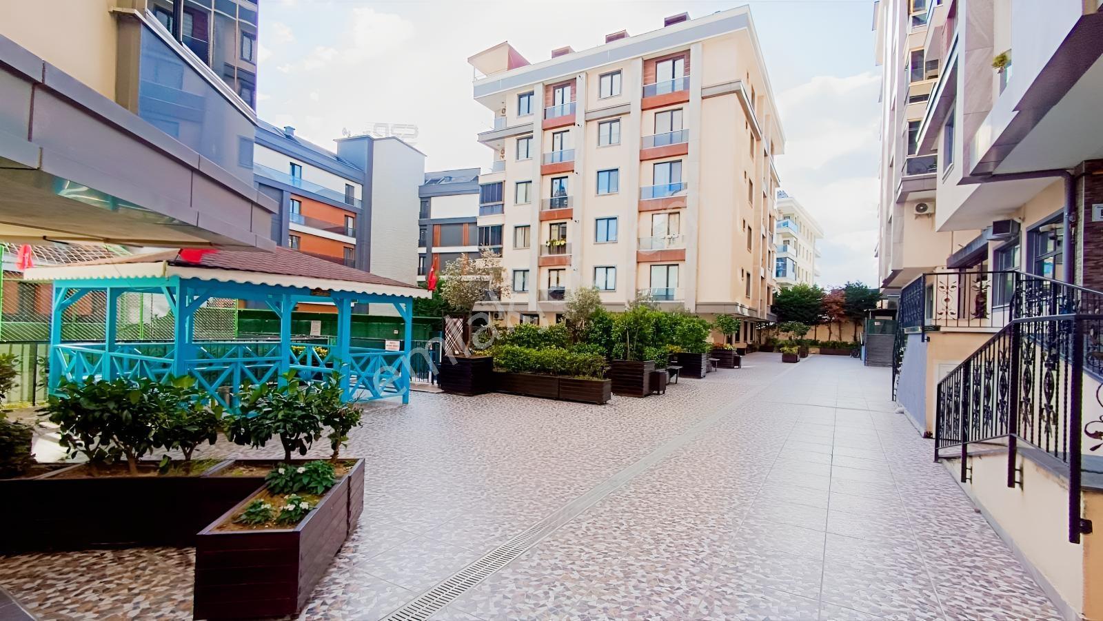 Remax Hedef Gökhan Aslantaş'tan Blue Hill Sitesinde 3+2 Dubleks — fotoğraf 3