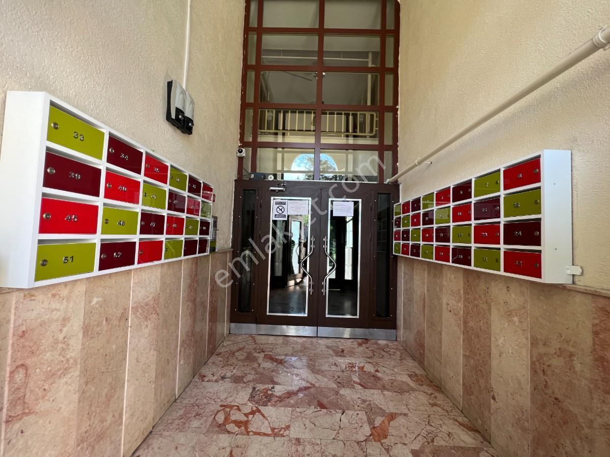 Küçükçekmece Halkalı Toki Atakent Fulya Tadilatlı Satılık Daire — fotoğraf 10
