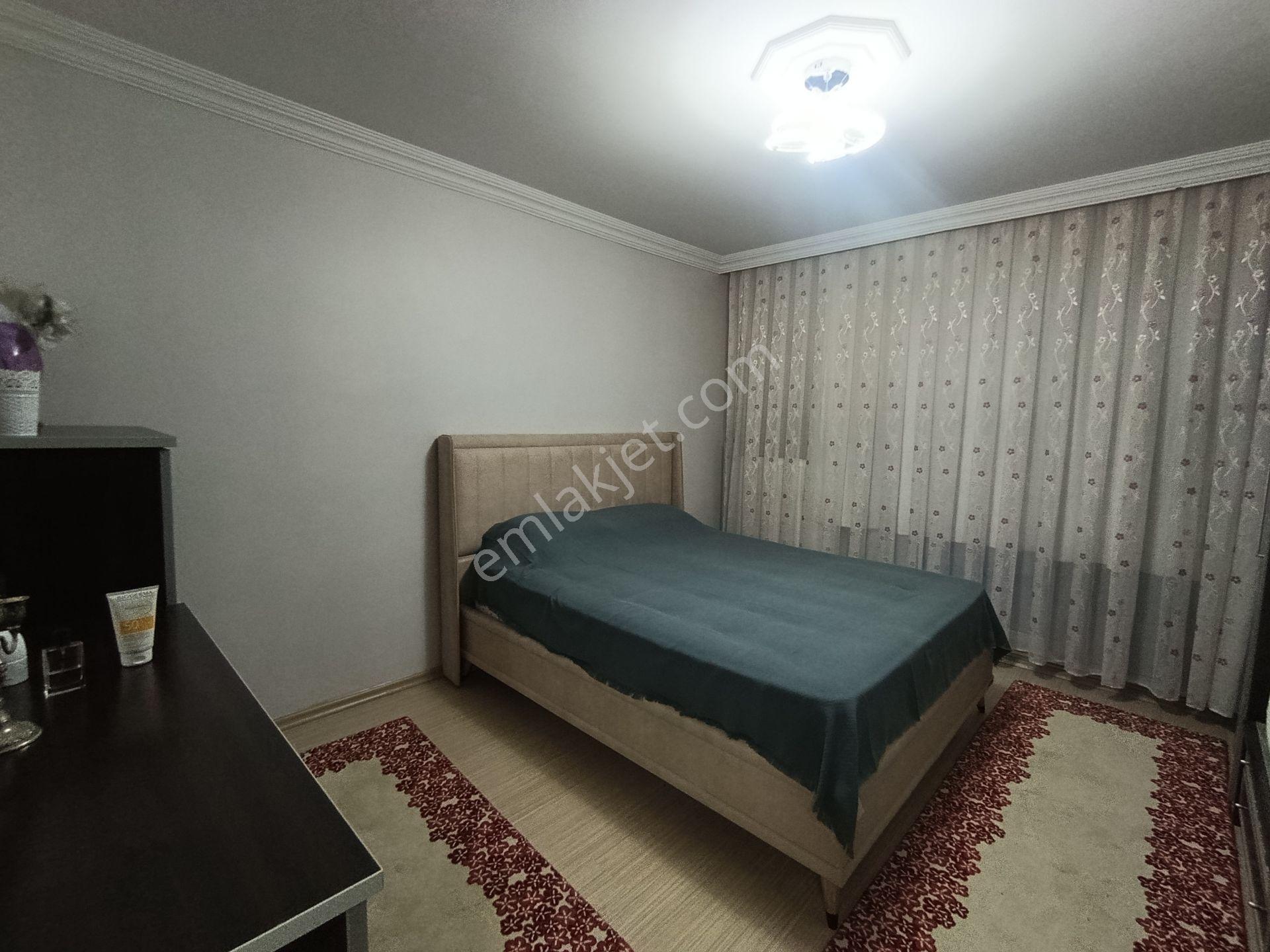 Altınşehir Mahallesi'nde Satılık 3+1 Şehir Manzaralı Daire — fotoğraf 13