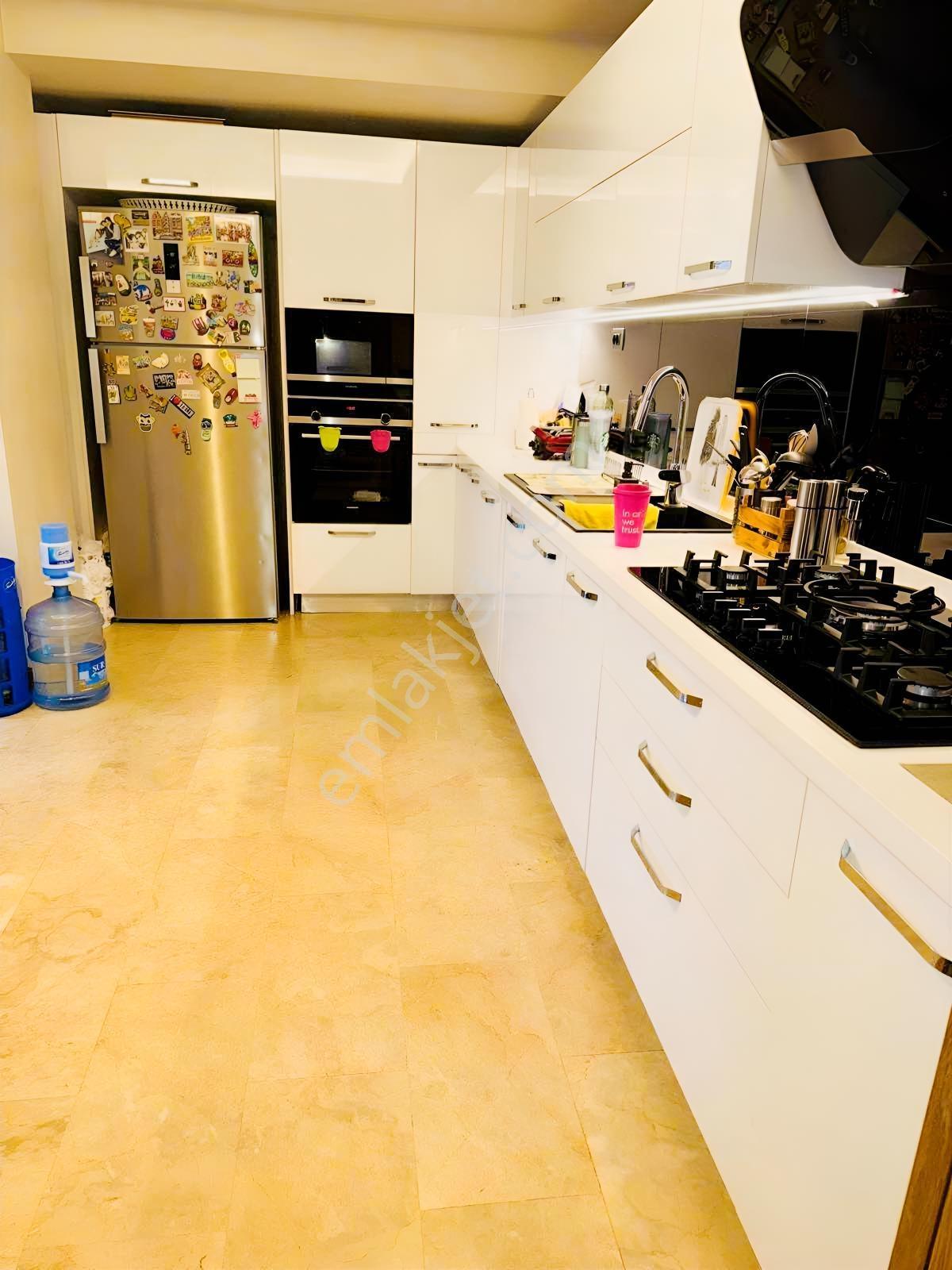 Olive Sarıyer Evleri'nde 4+1 Manzaralı Teraslı Satılık Daire — fotoğraf 10