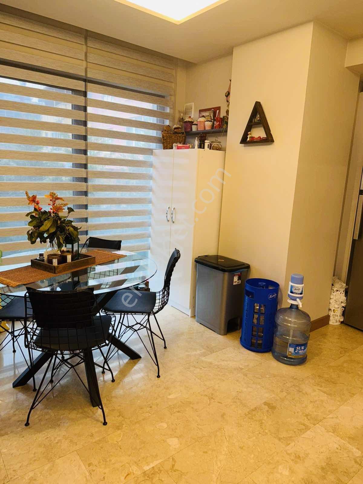 Olive Sarıyer Evleri'nde 4+1 Manzaralı Teraslı Satılık Daire — fotoğraf 12
