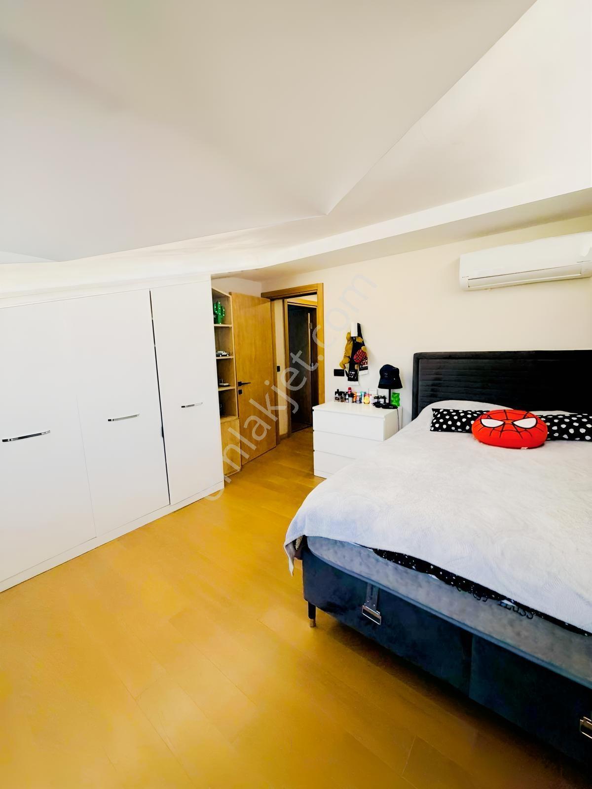 Olive Sarıyer Evleri'nde 4+1 Manzaralı Teraslı Satılık Daire — fotoğraf 22