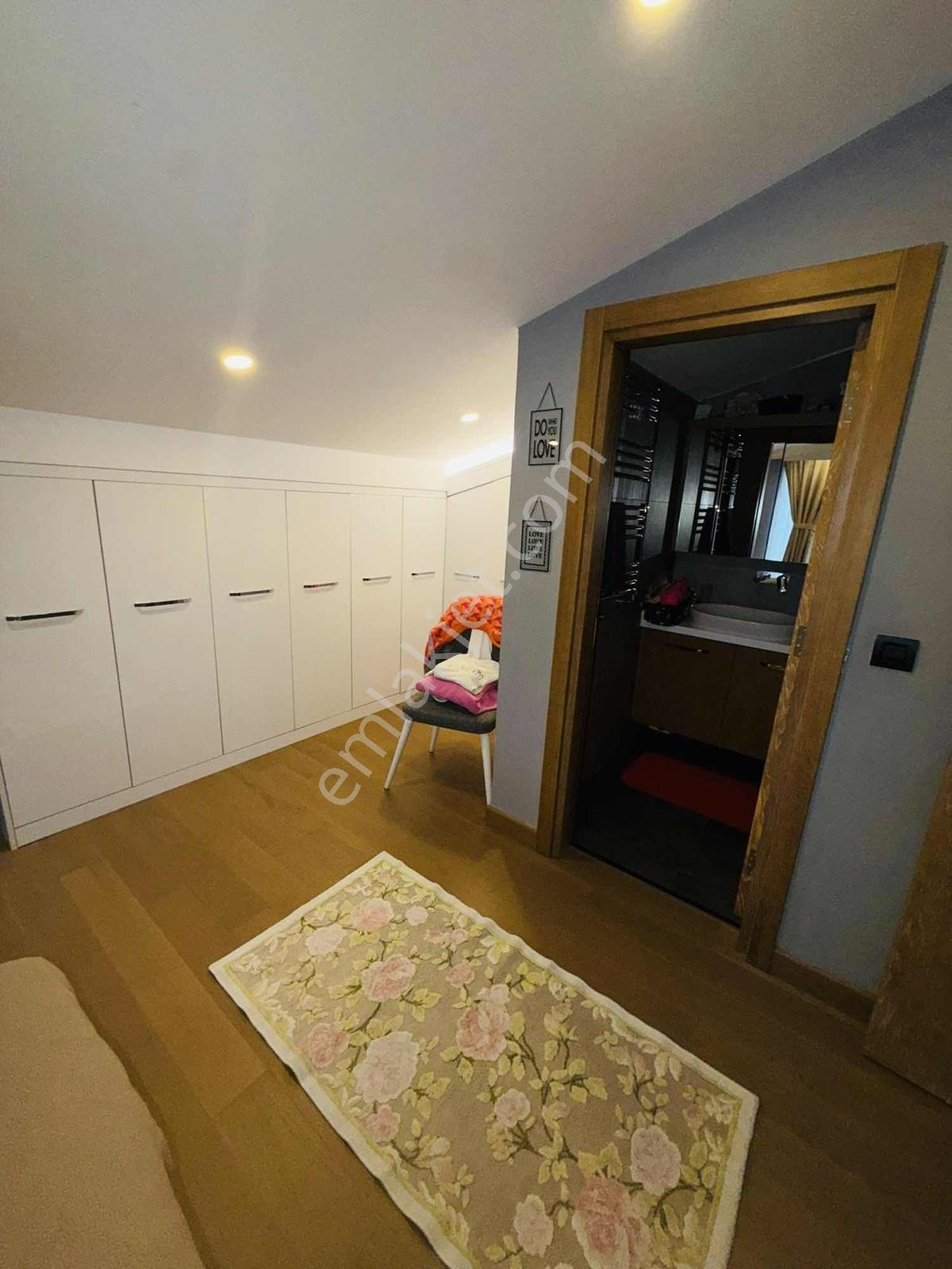 Olive Sarıyer Evleri'nde 4+1 Manzaralı Teraslı Satılık Daire — fotoğraf 32