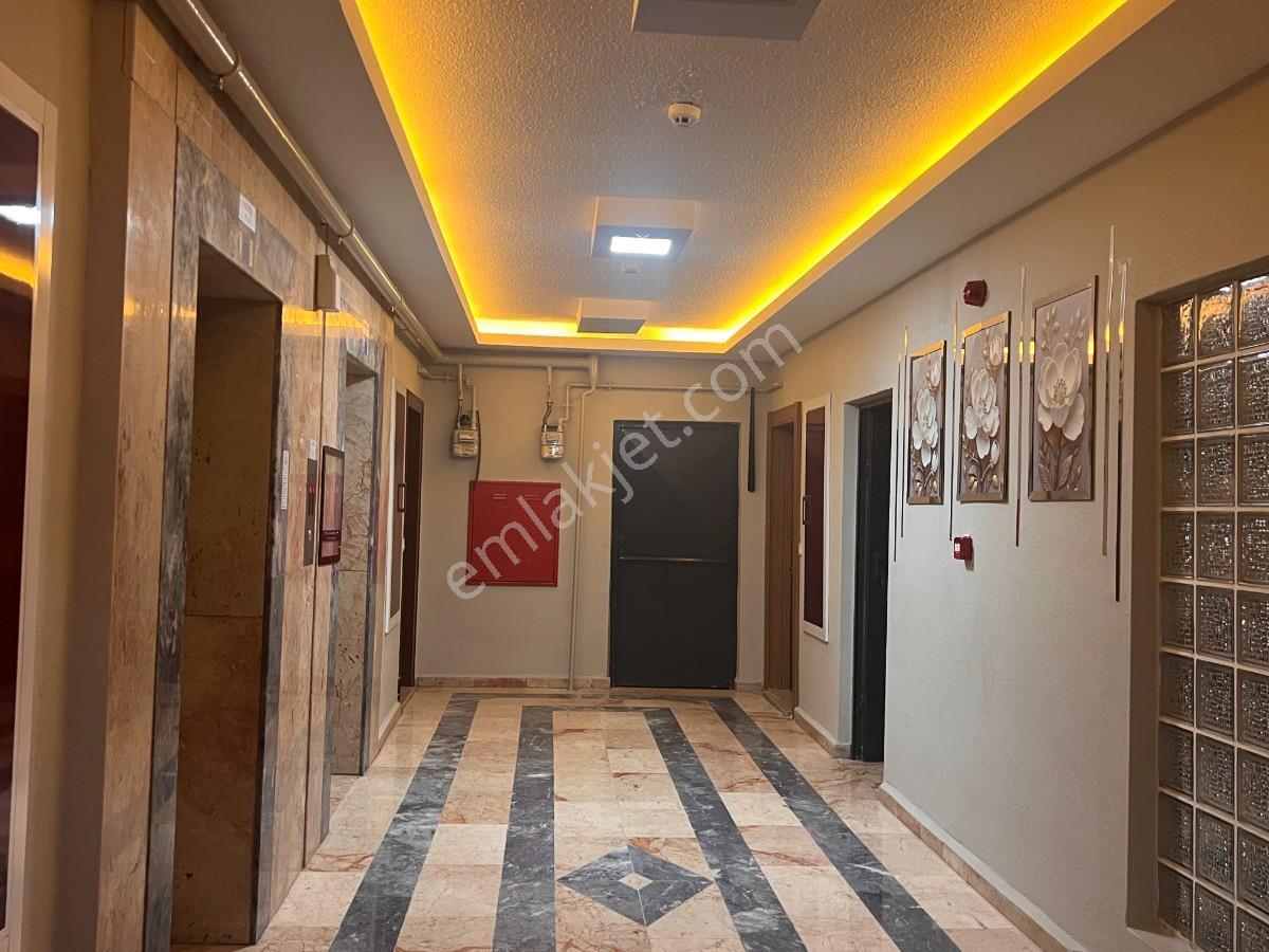 Halkalı Küçükçekmece Toki Atakent Fulya Tadilatlı Satılık Daire — fotoğraf 9