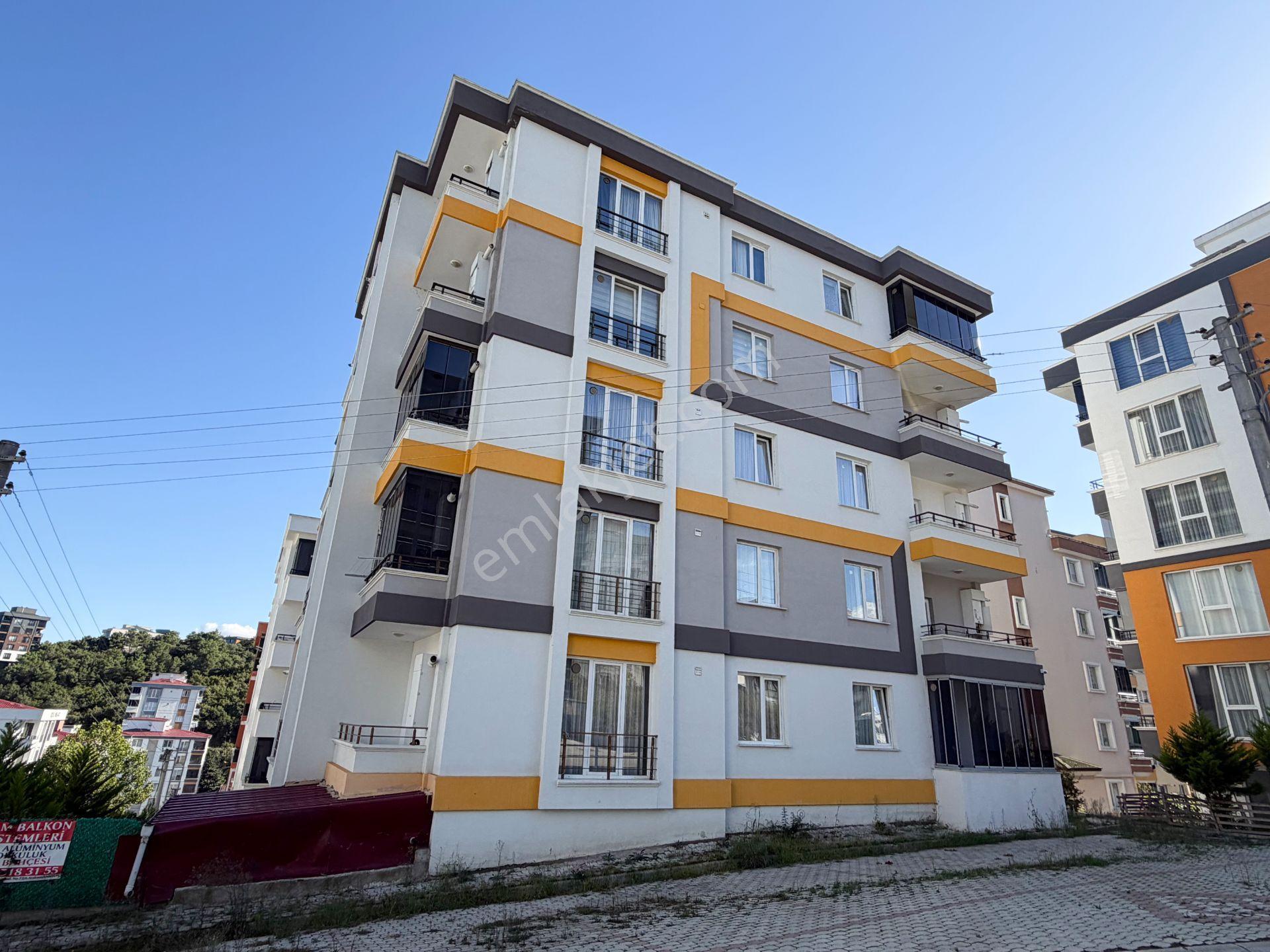 1 Yaşında Sahibince Temiz Kullanılmış Antreli 1+1 — fotoğraf 2