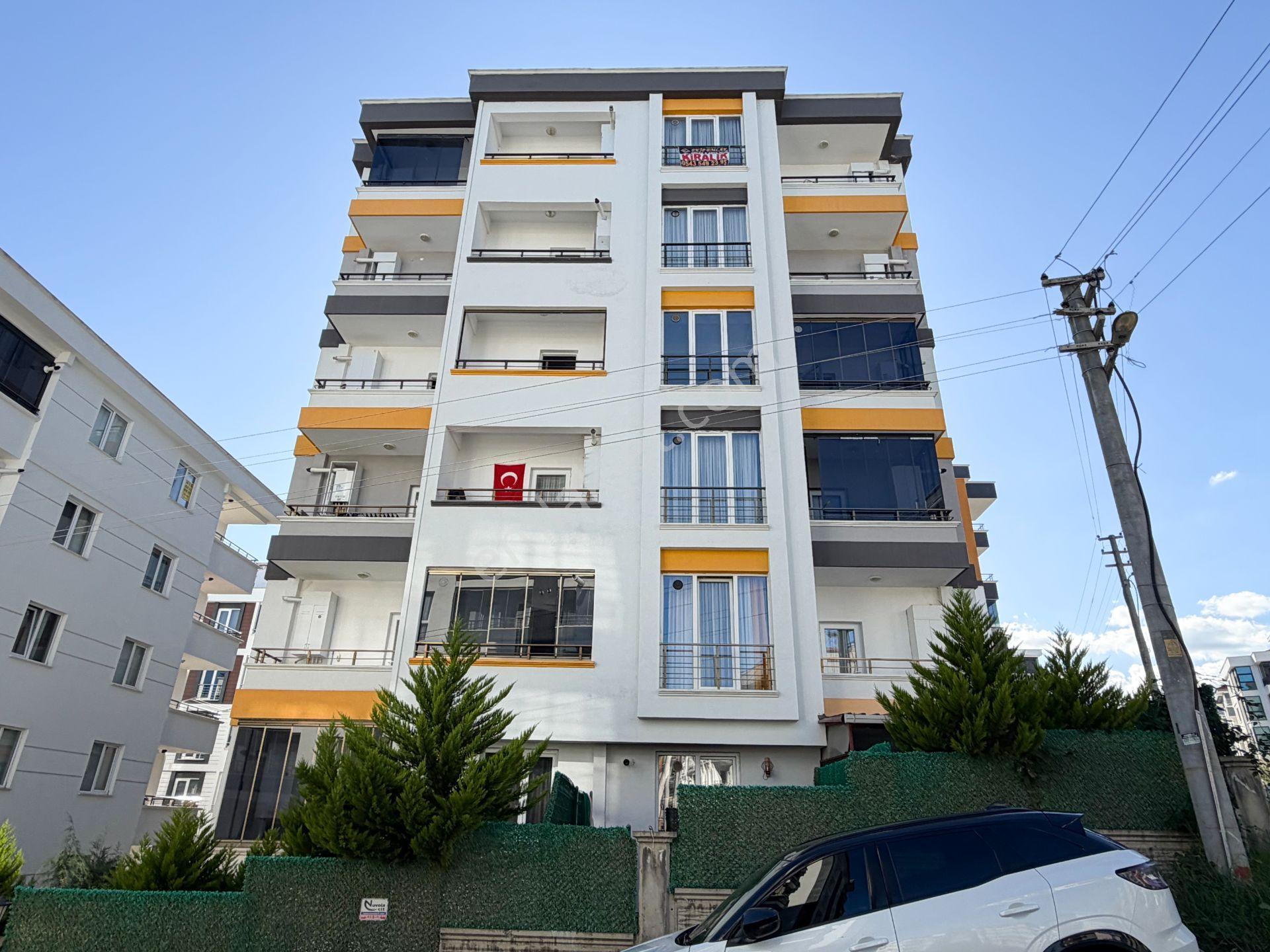 1 Yaşında Sahibince Temiz Kullanılmış Antreli 1+1 — fotoğraf 3