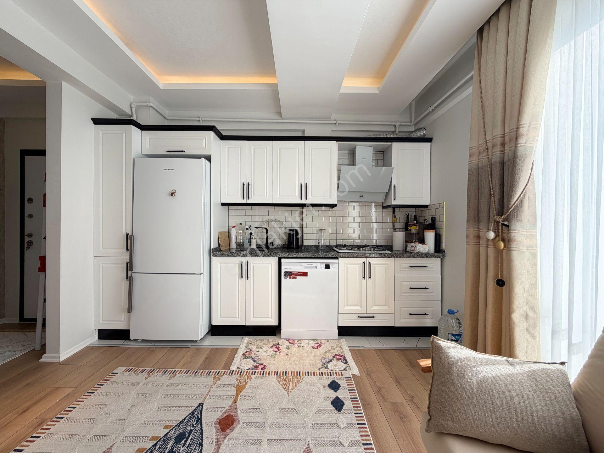1 Yaşında Sahibince Temiz Kullanılmış Antreli 1+1 — fotoğraf 6