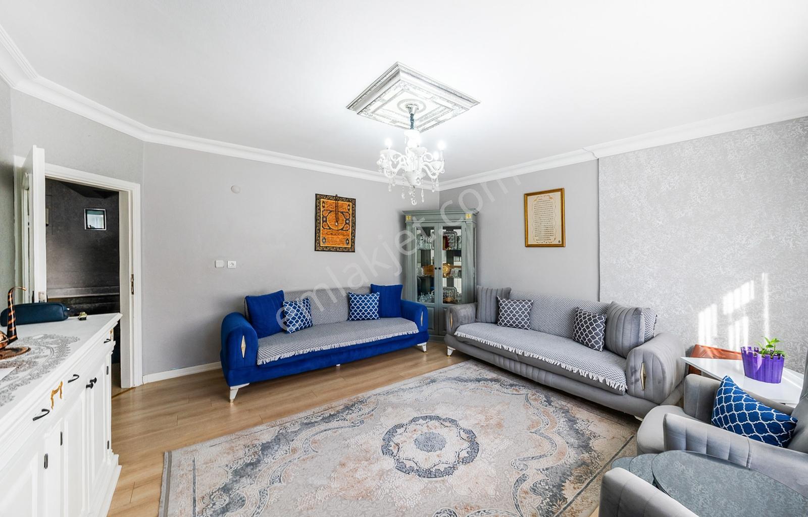 Soğanlı'da 22 Yıllık Binada 3.kat 2+1 90 M2 Şık Daire — fotoğraf 6