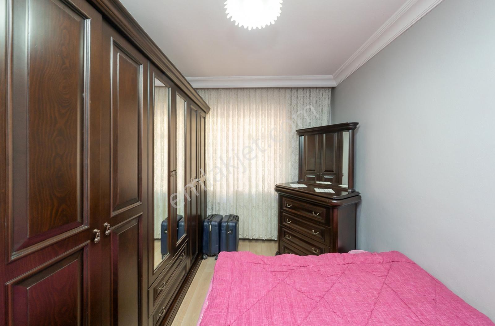 Soğanlı'da 22 Yıllık Binada 3.kat 2+1 90 M2 Şık Daire — fotoğraf 9