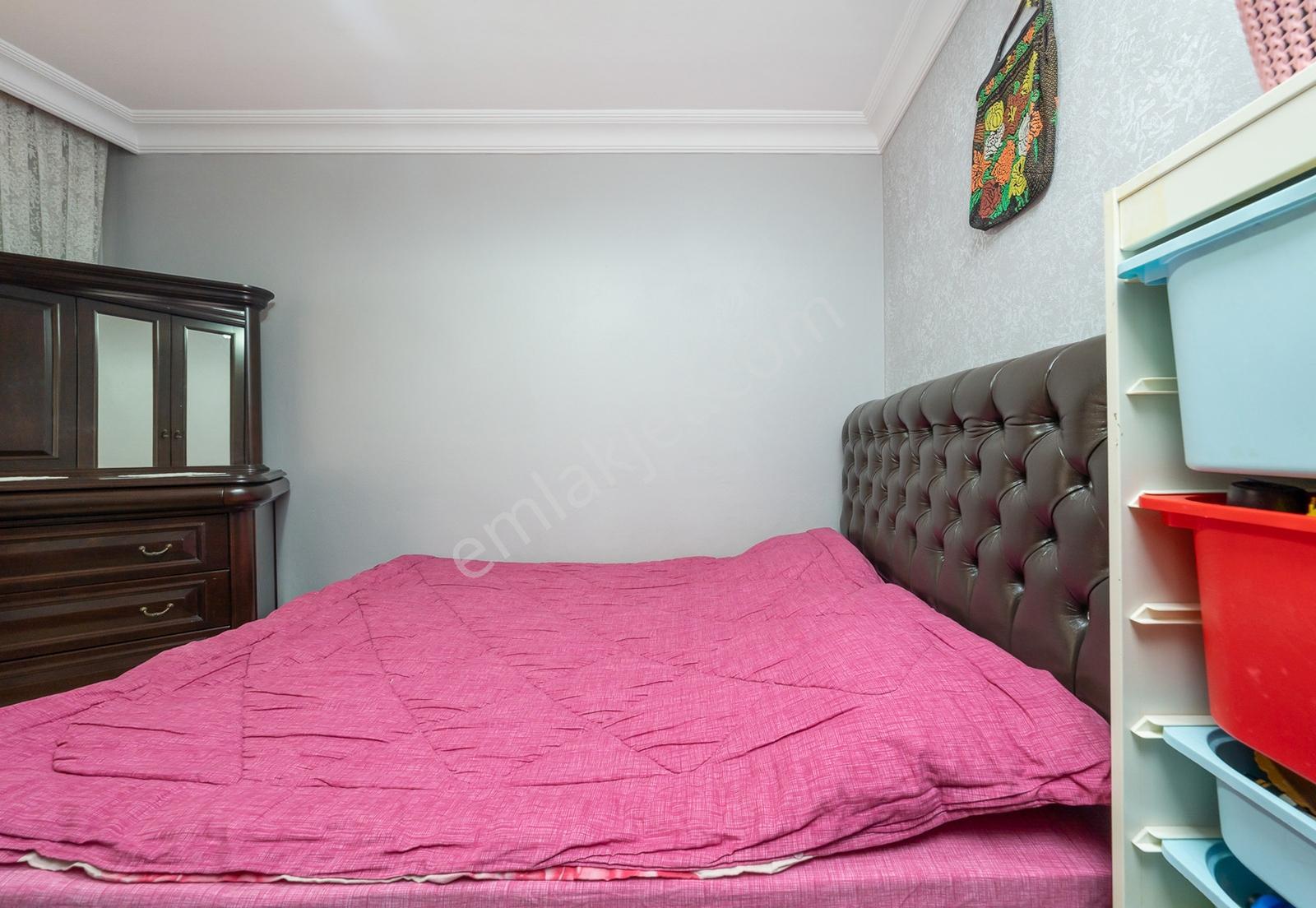 Soğanlı'da 22 Yıllık Binada 3.kat 2+1 90 M2 Şık Daire — fotoğraf 11