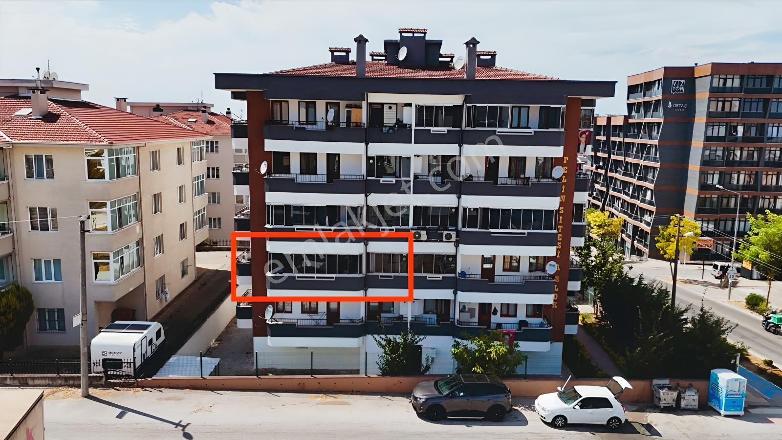 Eminevim - Fuzulev Sistemine Uygun / 3+1 120 M2 Daire!!! — fotoğraf 2