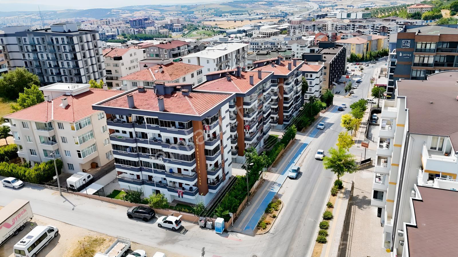 Eminevim - Fuzulev Sistemine Uygun / 3+1 120 M2 Daire!!! — fotoğraf 4