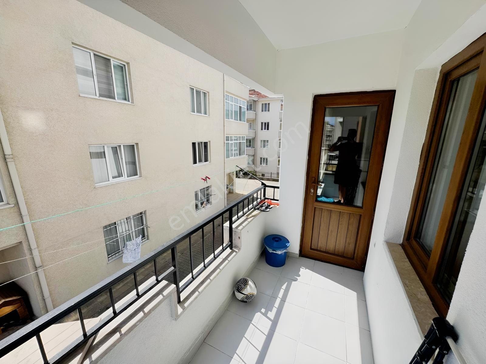 Eminevim - Fuzulev Sistemine Uygun / 3+1 120 M2 Daire!!! — fotoğraf 25