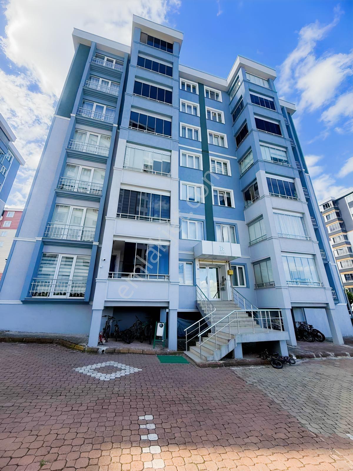 Reksa'Dan Dolunayda Site İçinde 3+1 Satılık Daire
