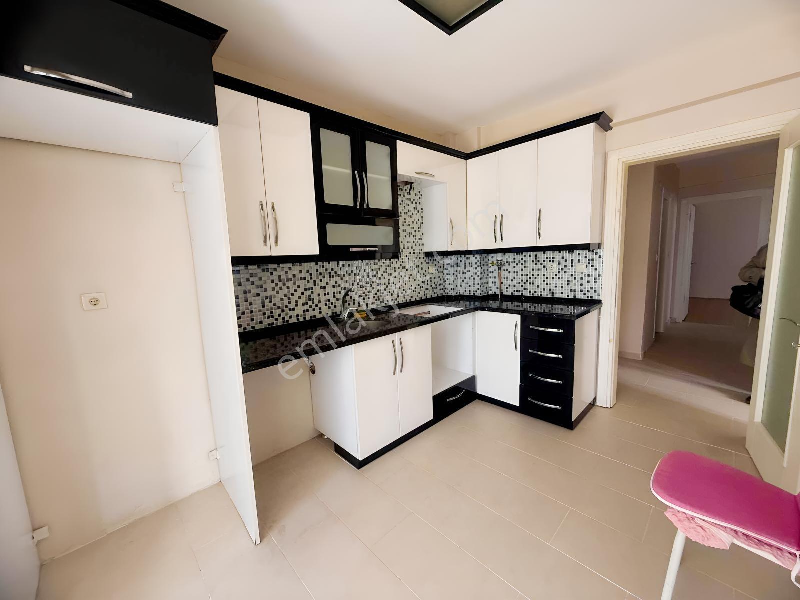 Reksa'dan Dolunayda Site İçinde 3+1 Satılık Daire — fotoğraf 5