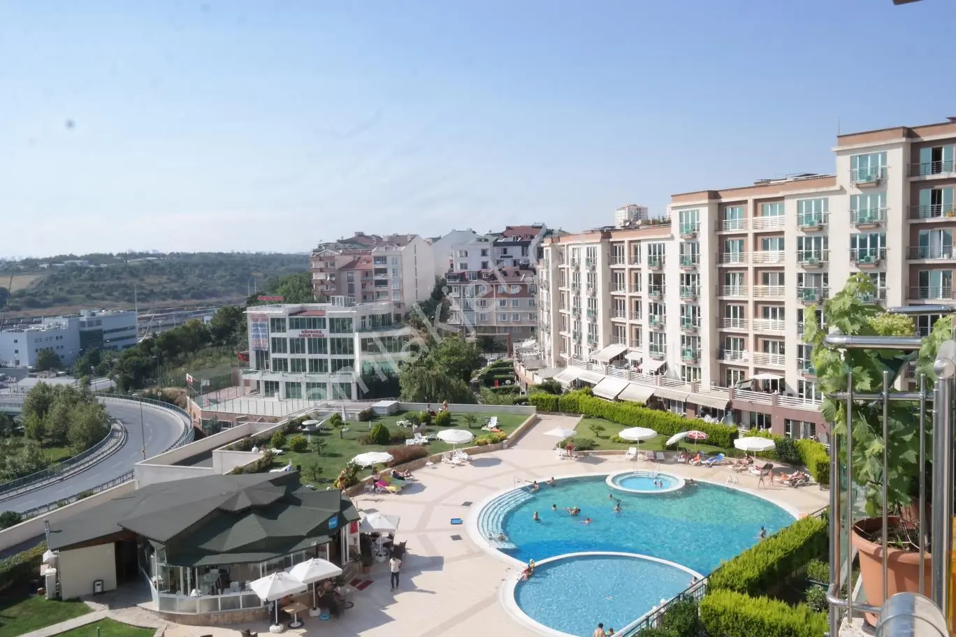 İstasyon Halkalı Divan Göl Ve Kanal Manzaralı 2 +1 Satılık Daire