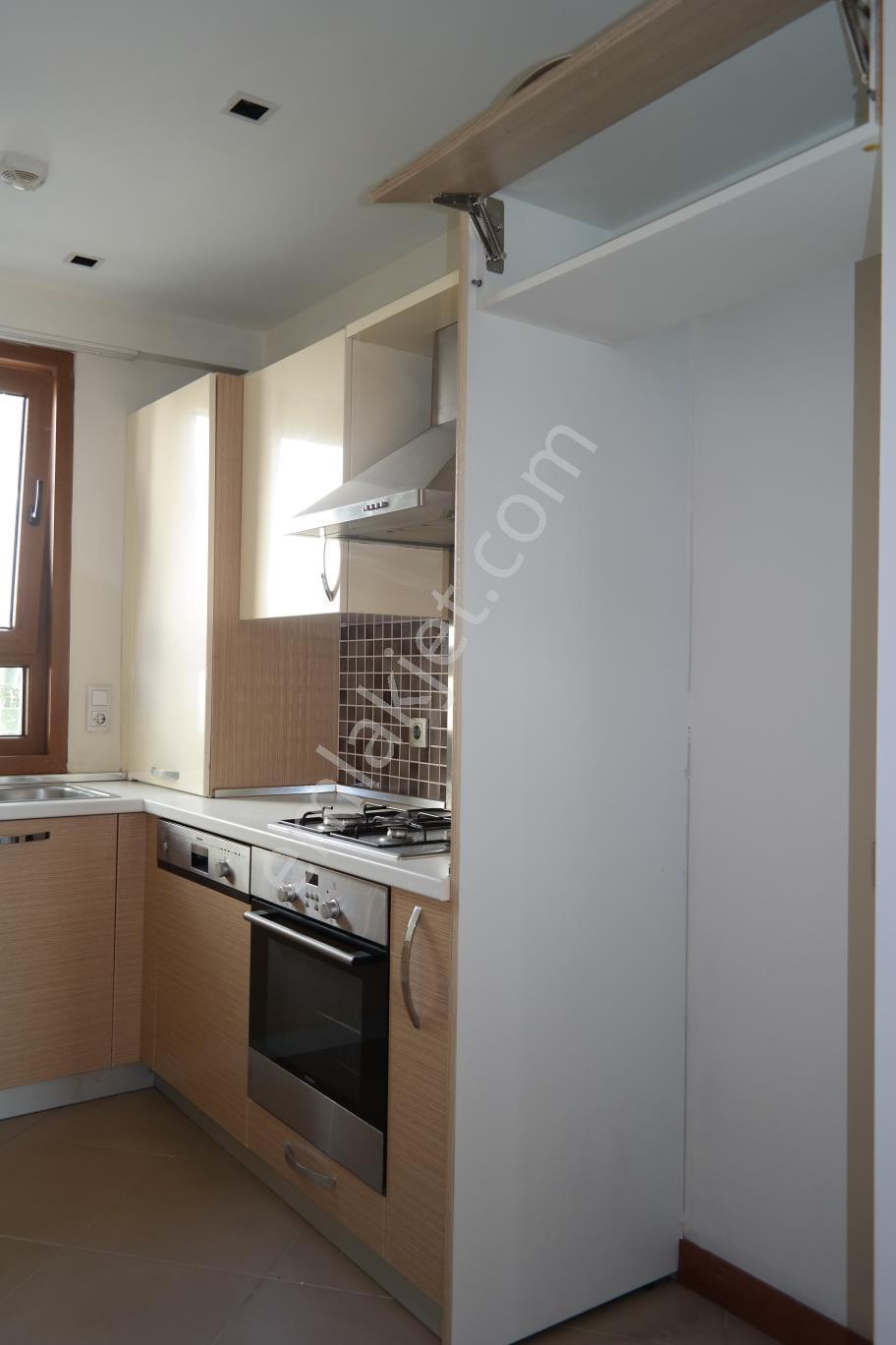 İstasyon Halkalı Divan Göl Ve Kanal Manzaralı 2 +1 Satılık Daire — fotoğraf 16