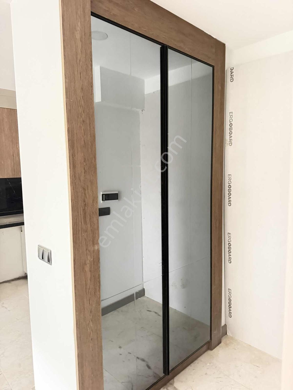 Altıntaş Satılık 1+1 — fotoğraf 10