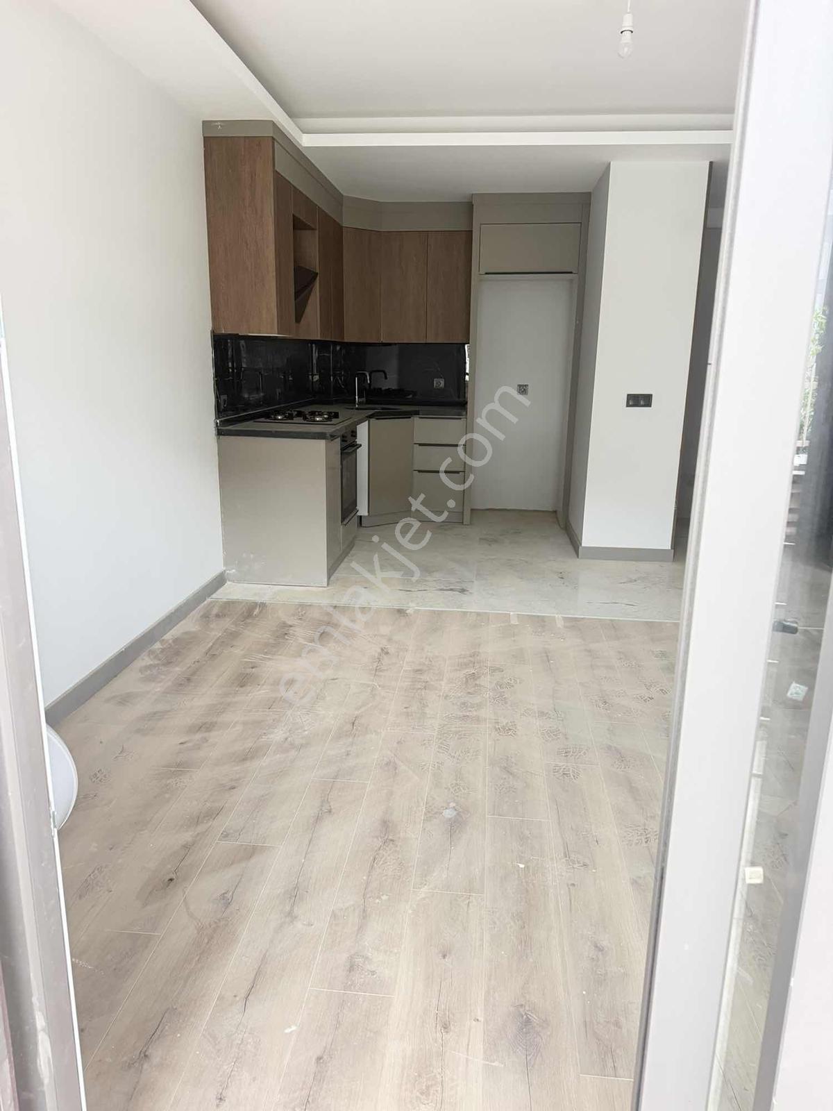 Altıntaş Satılık 1+1 — fotoğraf 16