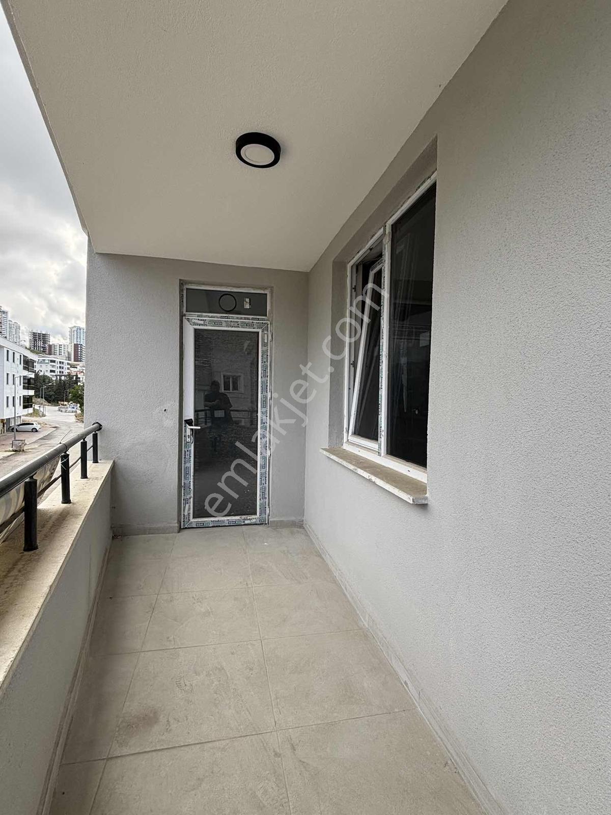 Truva/sıfır İskanlı Arakat Kolpınar Ulaşıma Yakın 2+1 — fotoğraf 3