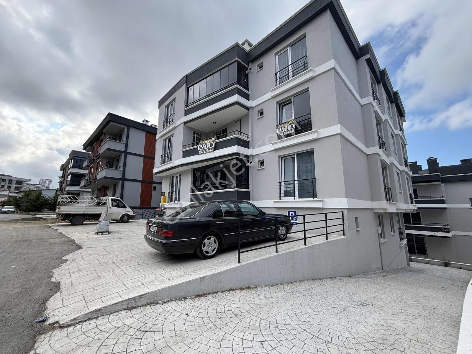 Truva/sıfır İskanlı Arakat Kolpınar Ulaşıma Yakın 2+1 — fotoğraf 25
