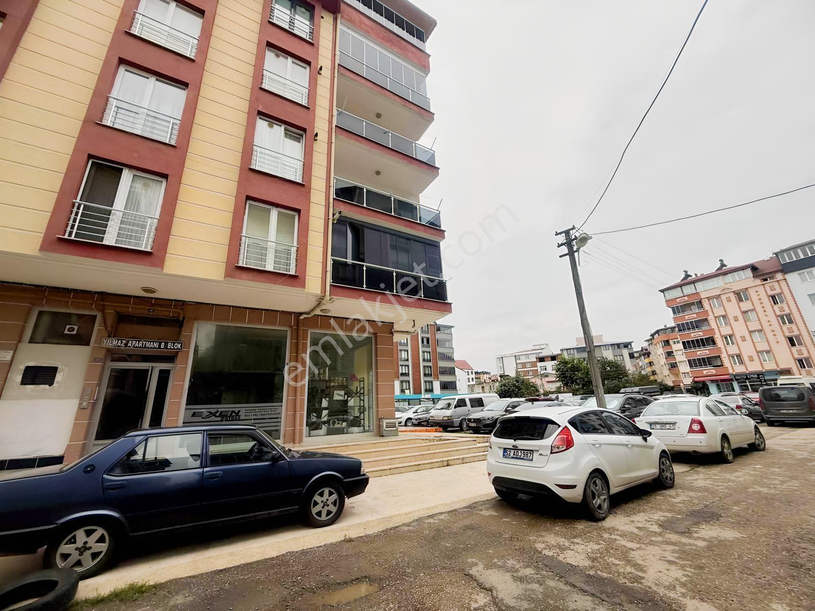 Reksa'dan Merkezde 3+1 Satılık Daire — fotoğraf 2