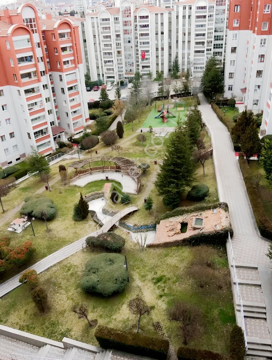 Oğuzlar Mah. //site İçerisin'de//geniş M2//ara Katta// — fotoğraf 28