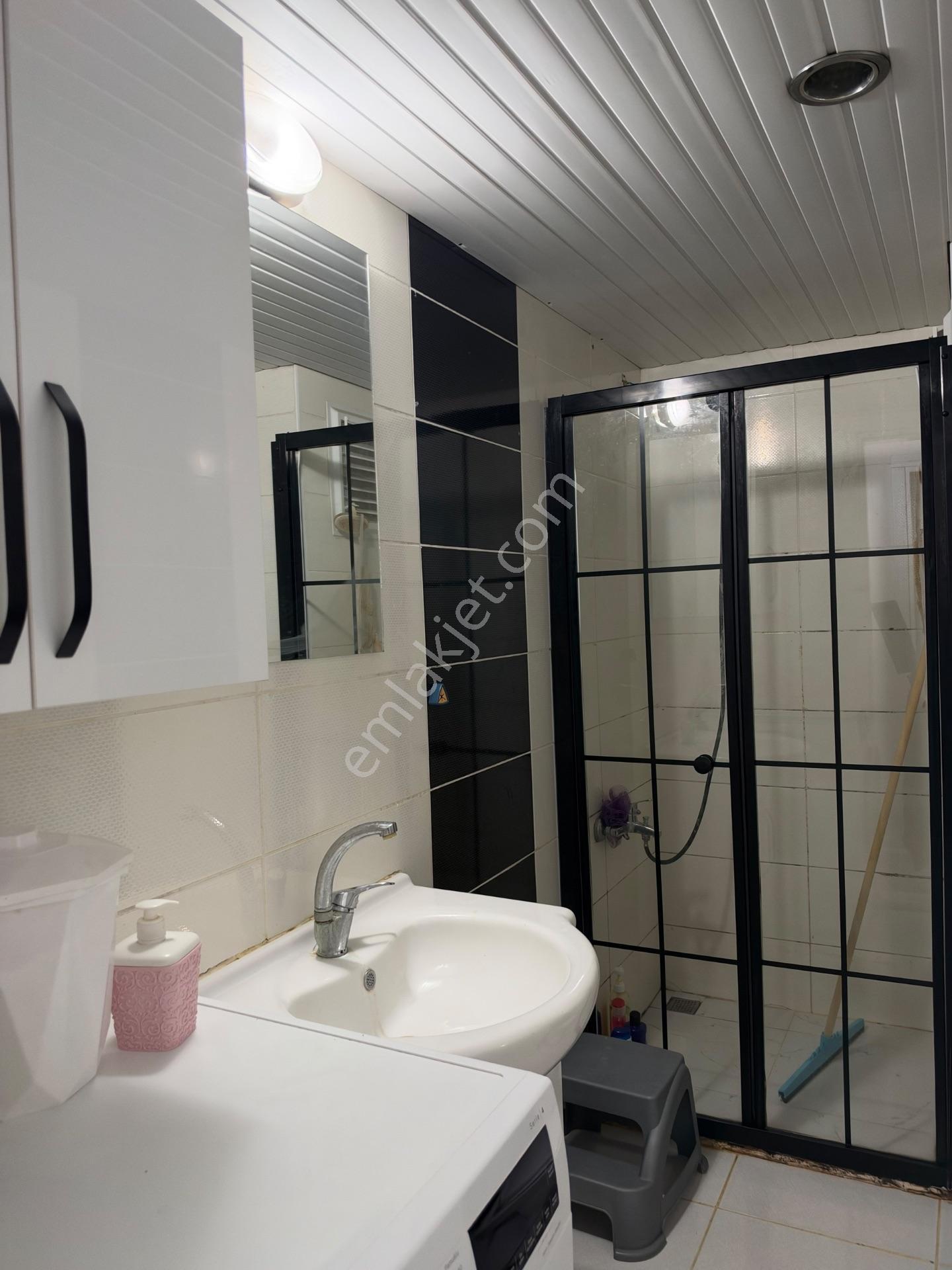 Kuyucak Merkez Yeni Mahallede 2+1 Doğalgazlı Satılık Daire — fotoğraf 7