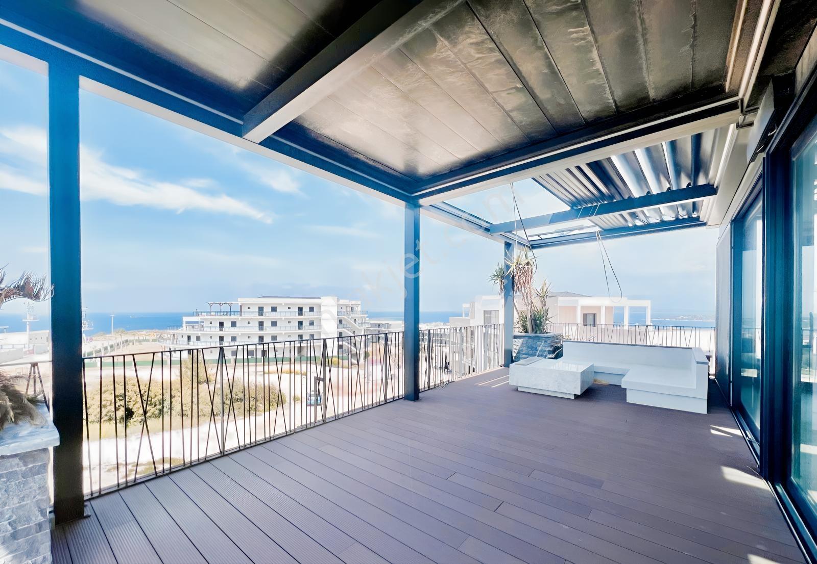 Çeşme Dalyan Da Full Deniz Manzaralı 135 M2 Teraslı Satılık 1+1 — fotoğraf 15