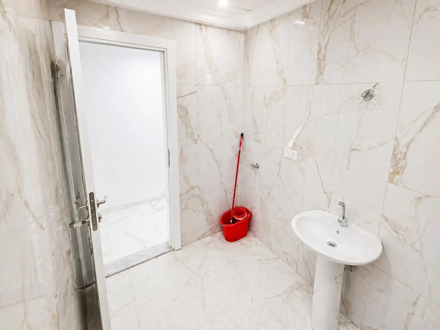 Aktif'ten Tuzcumuratta Satılık Doğalgazlı Arakat Önü Açık Ferah 3+1 Daire — fotoğraf 28