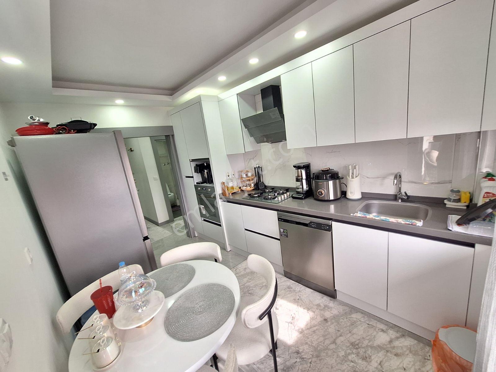 Kepez Şelalede Havuzlu Lüx Site 2+1 3 Cepheli — fotoğraf 5