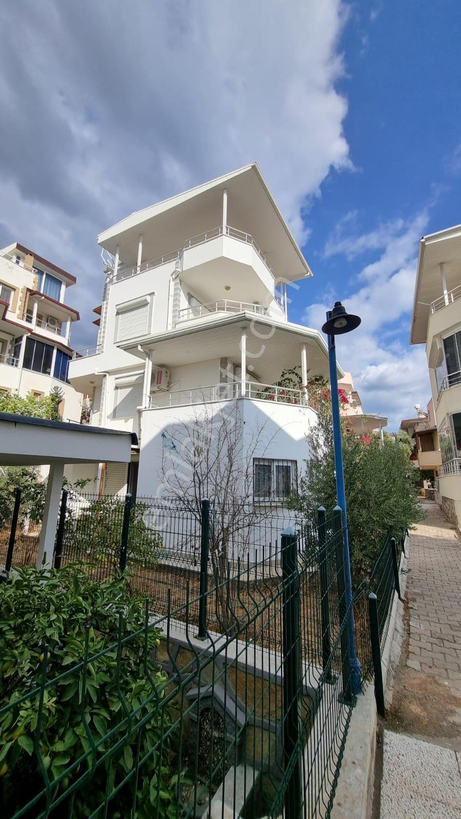 Didim Akbük'te Deniz Manzaralı 3+1 Ayrıca 1+1 Ayrı Girişli Müstakil Ev — fotoğraf 20