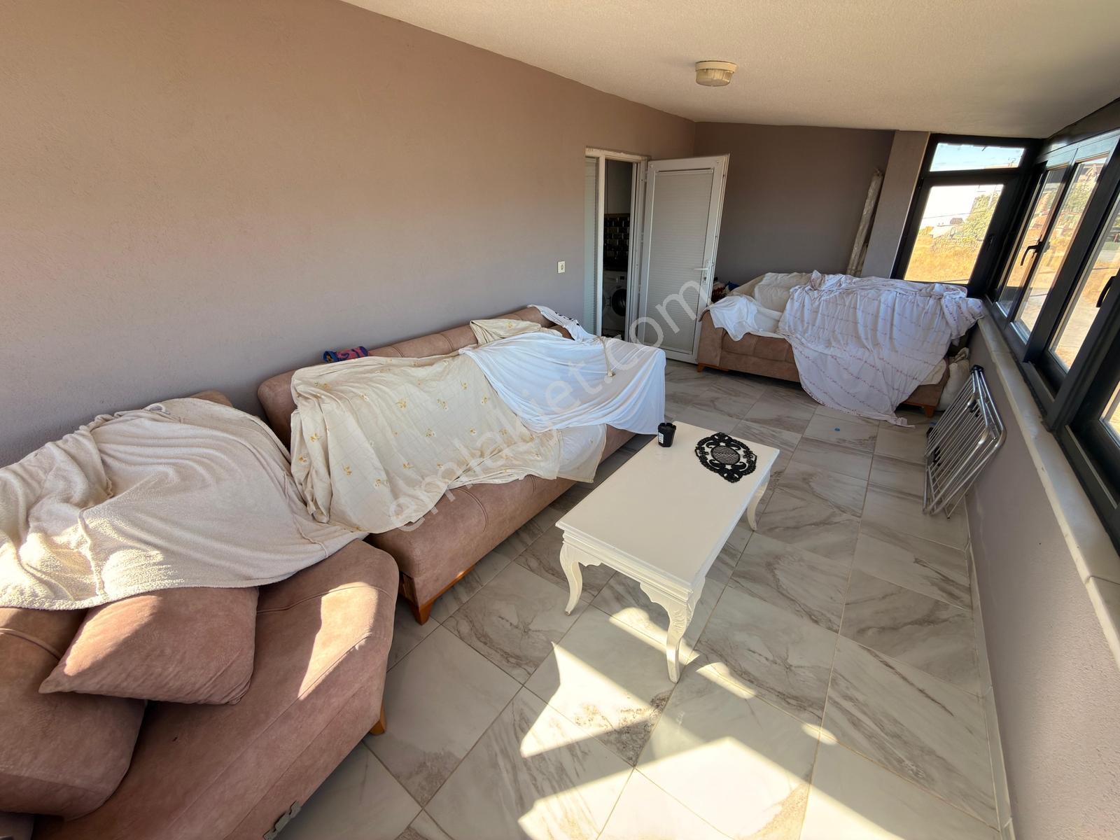 Yeniçiftlikte 170 M² Arsa İçinde 3 Katlı Müstakil Villa — fotoğraf 26