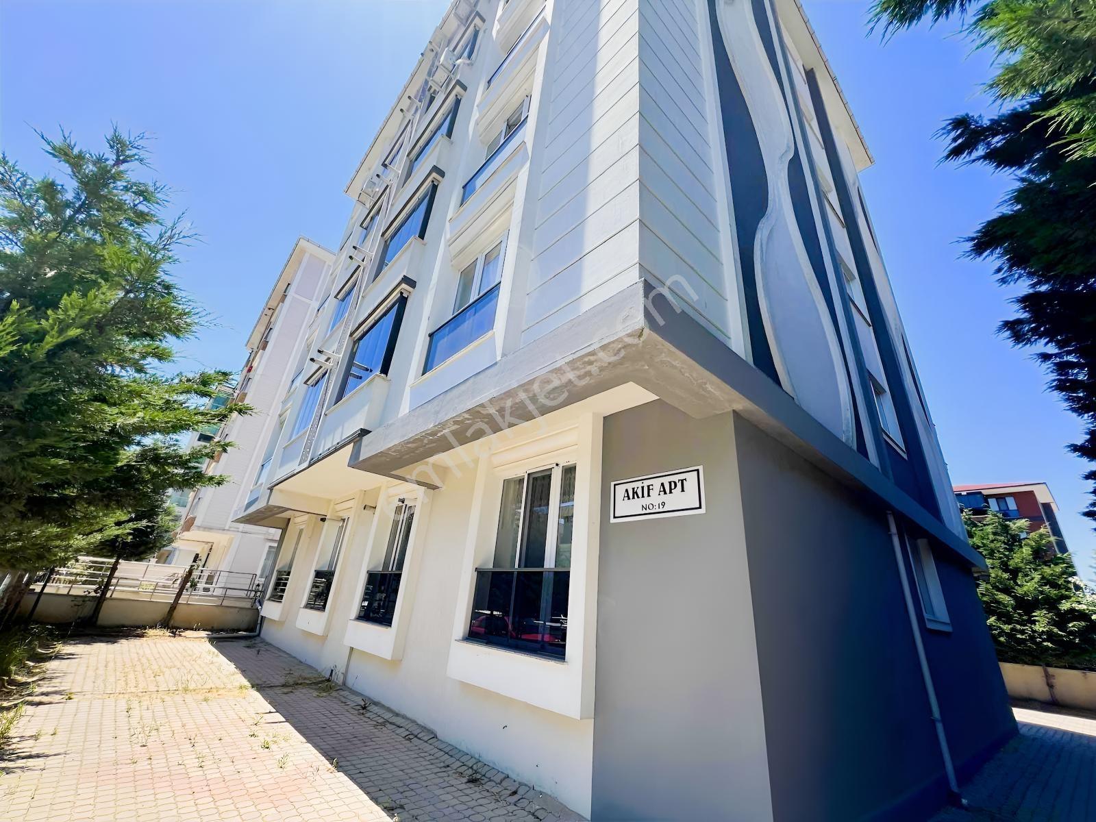 Redstone'Den Hürriyet Mahallesinde Full Eşyalı Satılık 2+1 Daire