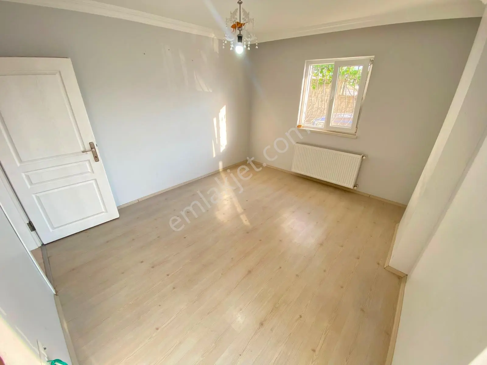 Furkan Emlak’tan Canik Uludağ Mah 2+1 100m2 7 Yıllık Krediye Uygun Giriş Kat Fırsat Daire — fotoğraf 4