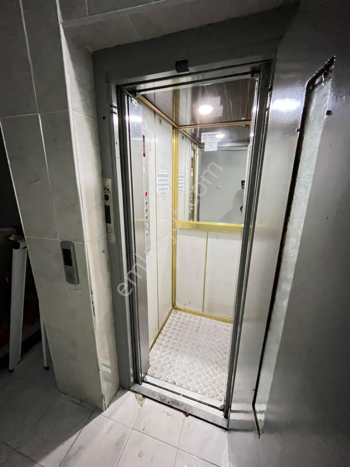Arslanbeyden 220m2 Teraslı 5+1 Dubleks Daire Fırsatı — fotoğraf 23