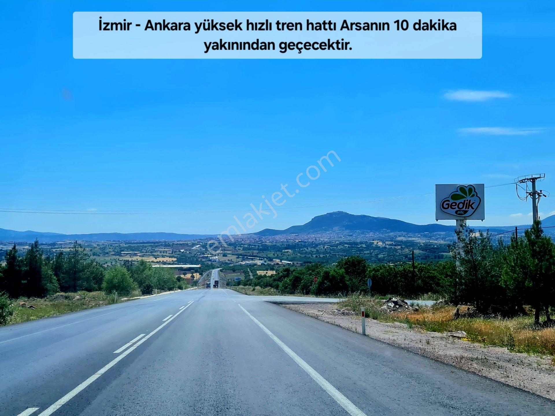 Uşak Ulubey Büyükkayalı'da 1181m² Köyiçi Kupon Arsa 944m² Konut İmarlı. Açıklamada. Tapuda Buluşuyoz — fotoğraf 31