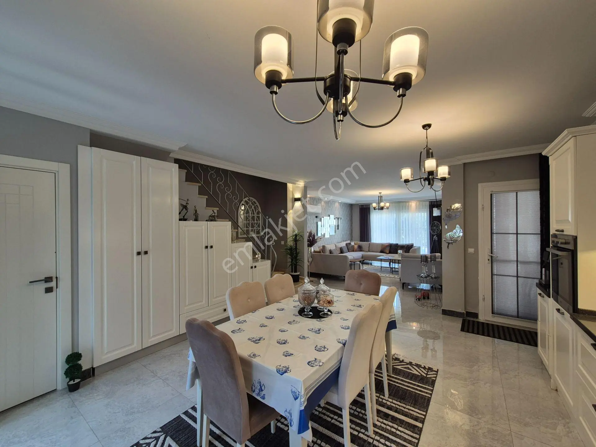 Kuşadası Kadınlar Denizi'nde Deniz Manzaralı 3+1 Villa — fotoğraf 27