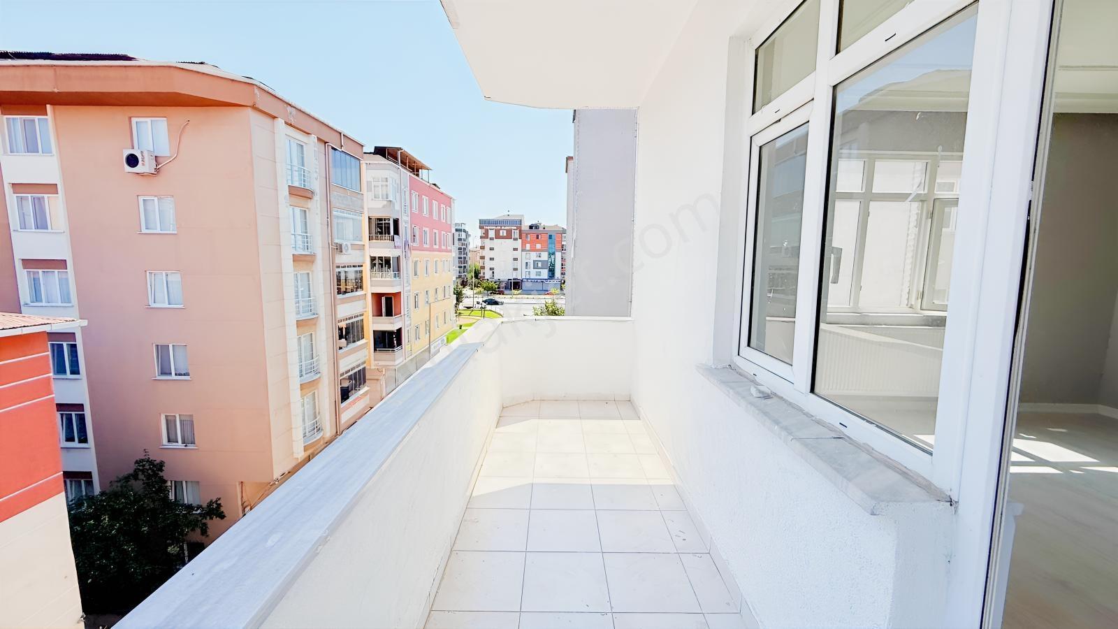 Güven'den Geniş Aile İçin Fırsat Arakat Öncephe Satılık 3+1daire — fotoğraf 9