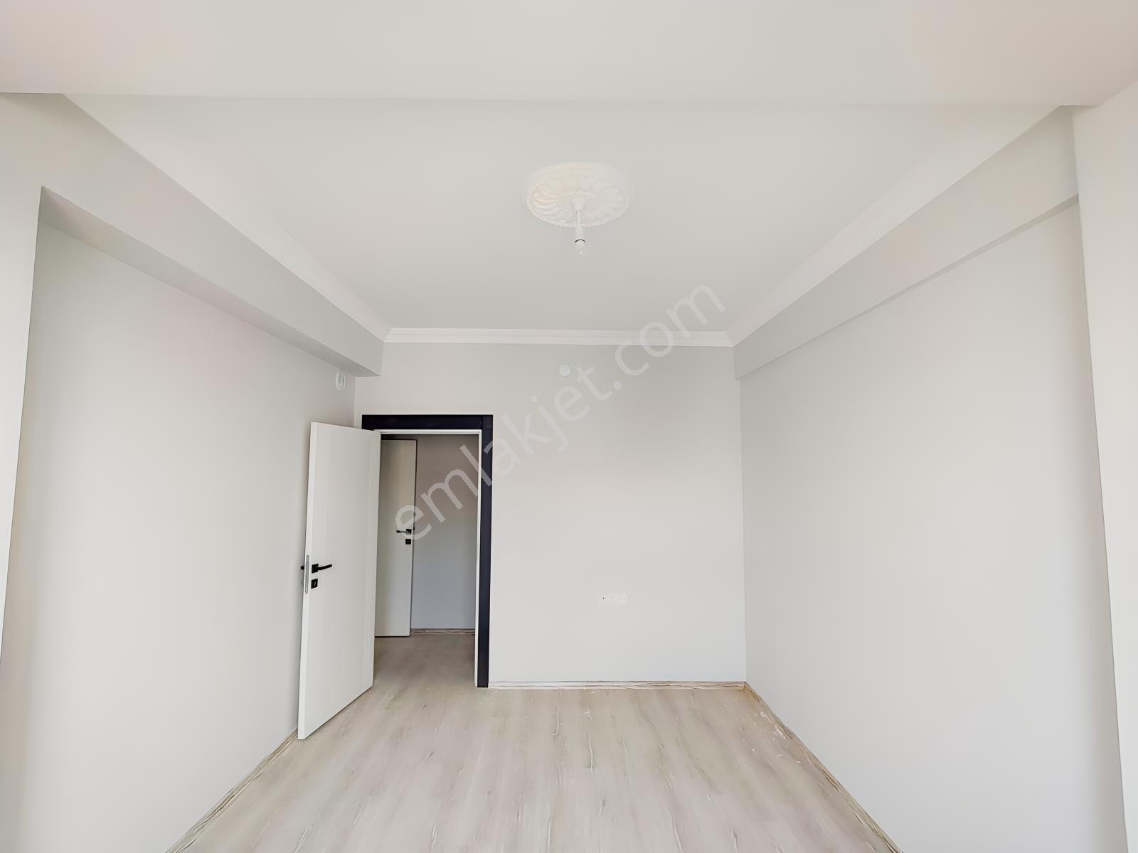 Nar Mahallesi,6 Katlı Binanın 4. Katı 2+1 Oda Sıfır Daire — fotoğraf 6